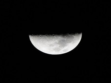 United Kingdom : Land on the Moon