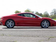 United Kingdom : Ferrari 360 Thrill in Stafford (UK) - Driving Experience for Christmas