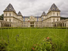 Italy : Residences of the Savoy Dynasty in Turin for Two