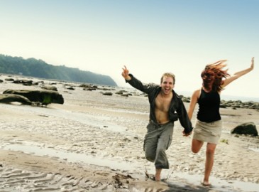 Gift Ideas & Experiences for Couples