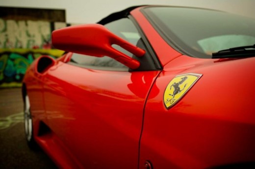 Conducir un Ferrari 488- 4 vueltas en circuito largo
