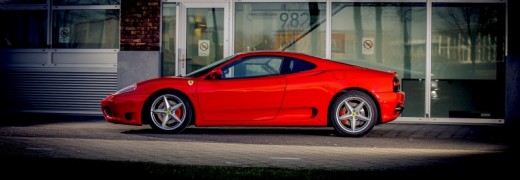 Rij 30 minuten in een Ferrari 360 Modena