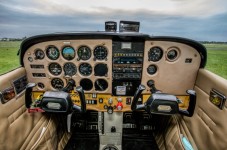 Piloter un avion (30min) - Lognes (77)