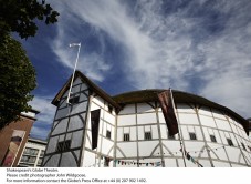 Shakespeare's Globe Theatre tour and exhibition