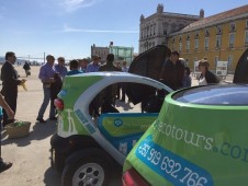 Free Ride Tour Lisbon in an Funny E-Car with GPS Guide for 2 (6 hours)