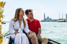Private 30-Minute Gondola Ride in Venice