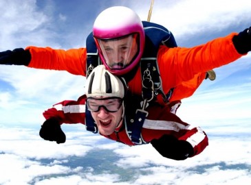 Skydive & Parachuting Experiences